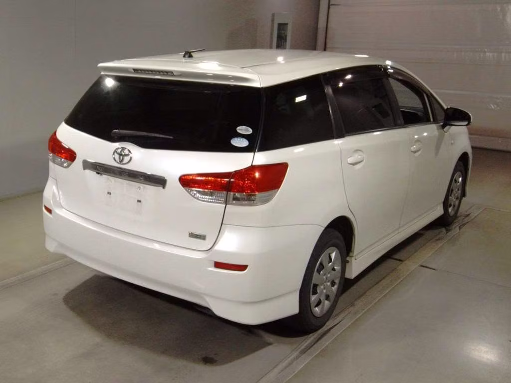 TOYOTA WISH
