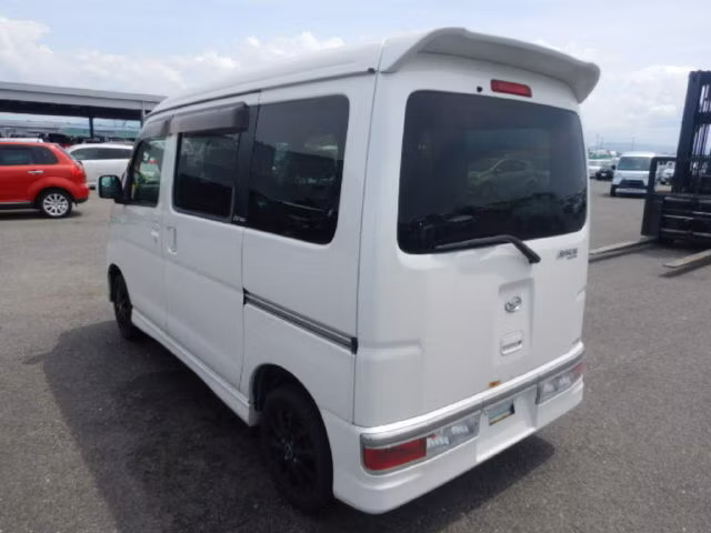 DAIHATSU ATRAI