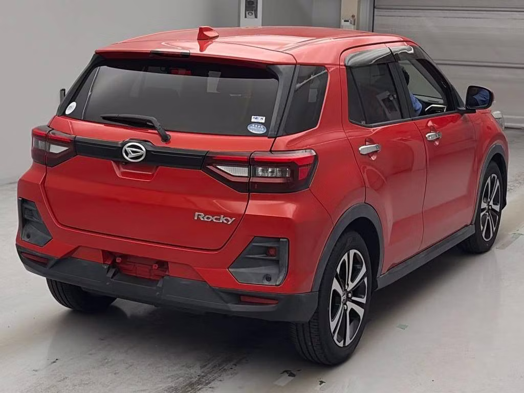 DAIHATSU ROCKY