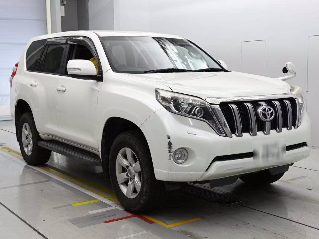 TOYOTA LAND CRUISER PRADO