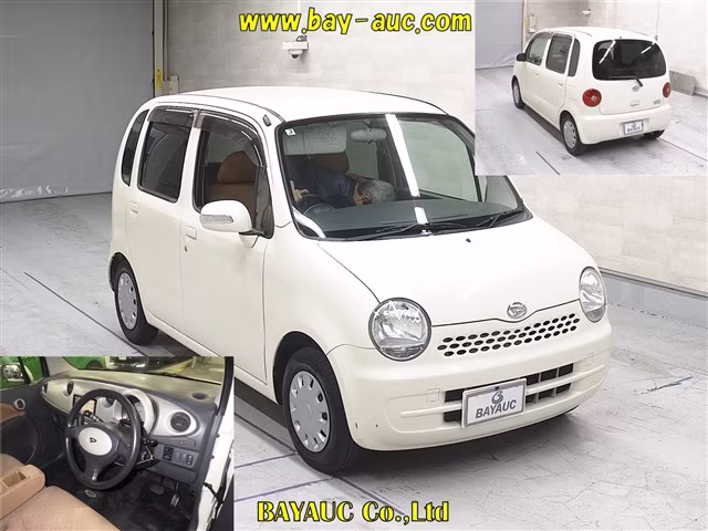 DAIHATSU MOVE LATTE
