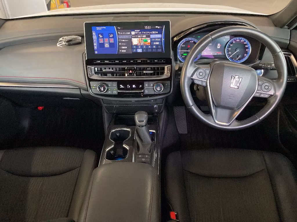 TOYOTA CROWN