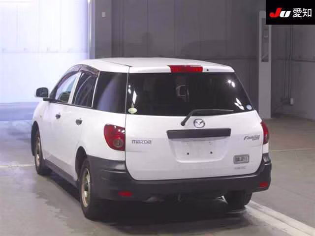 MAZDA FAMILIA