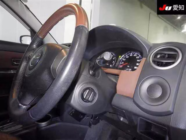 MAZDA VERISA