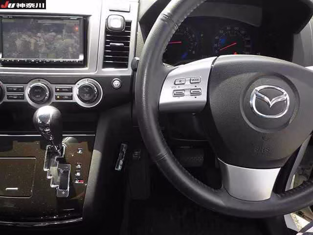 MAZDA MPV