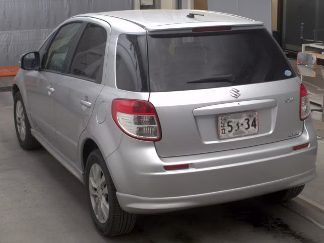 SUZUKI SX4