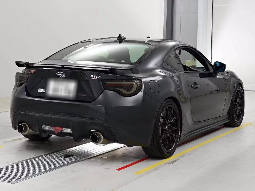 SUBARU BRZ