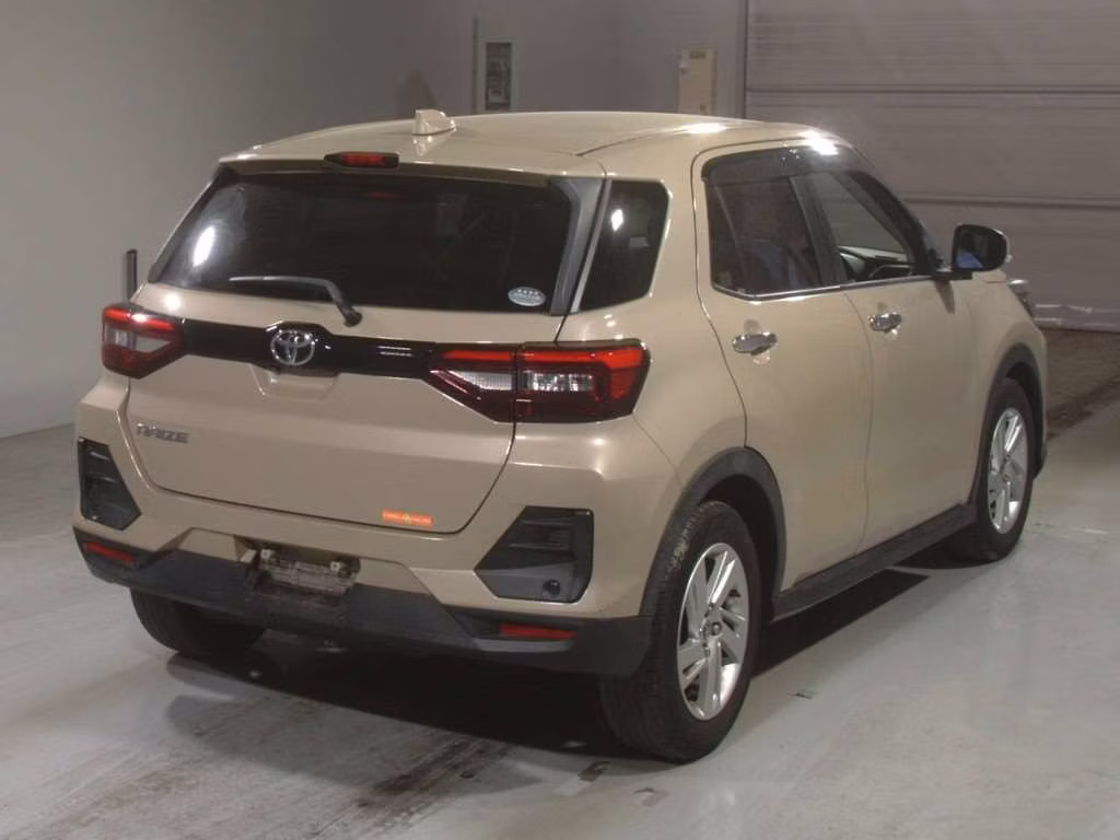 TOYOTA RAIZE
