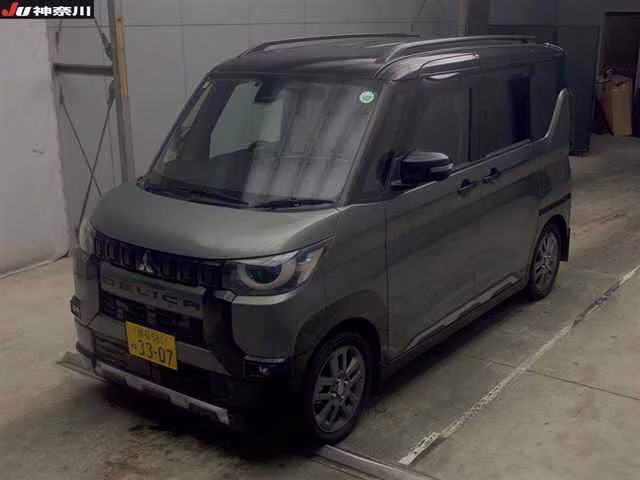 MITSUBISHI DELICA MINI