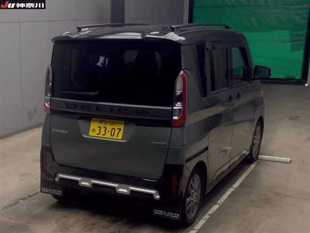 MITSUBISHI DELICA MINI