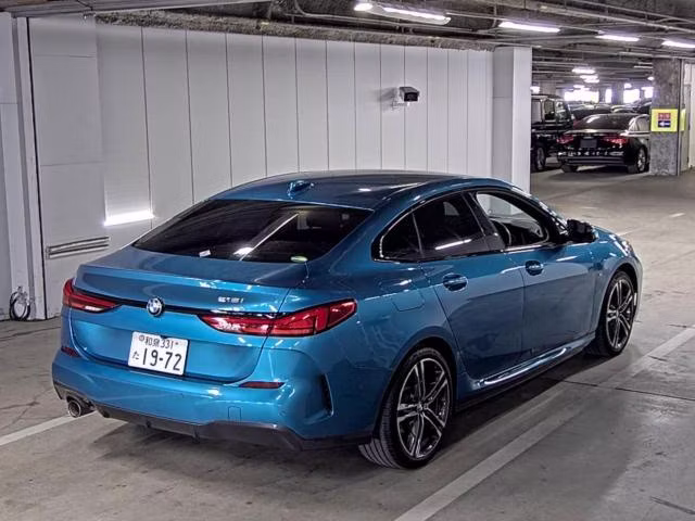 BMW 1-SERIES