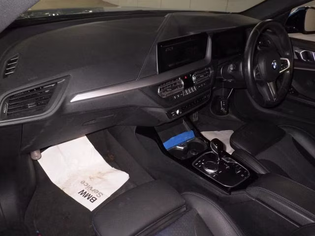 BMW 1-SERIES