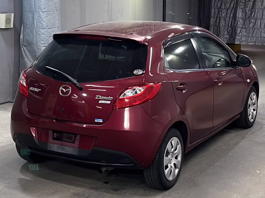 MAZDA DEMIO
