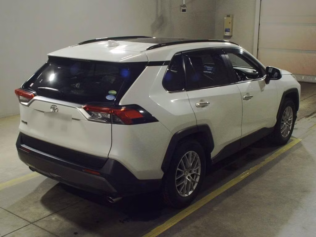 TOYOTA RAV4