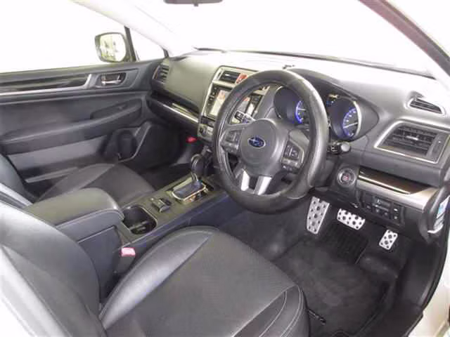 SUBARU LEGACY B4