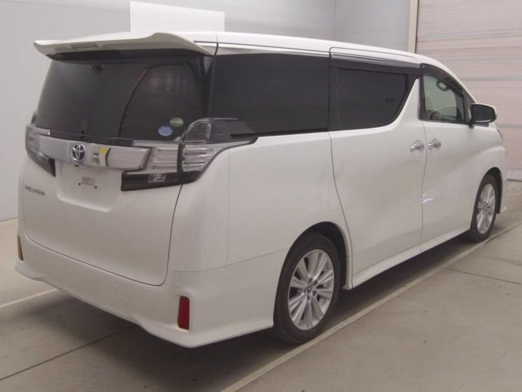 TOYOTA VELLFIRE
