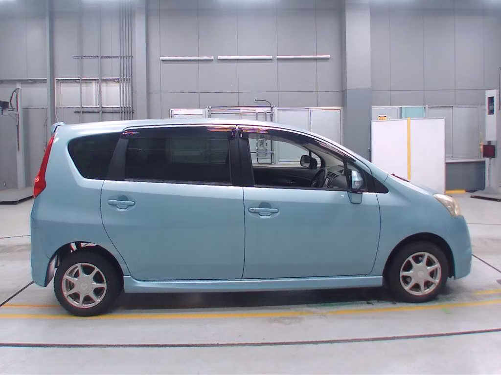 TOYOTA PASSO SETTE