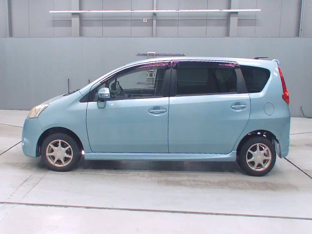 TOYOTA PASSO SETTE