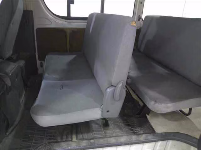 TOYOTA REGIUS ACE