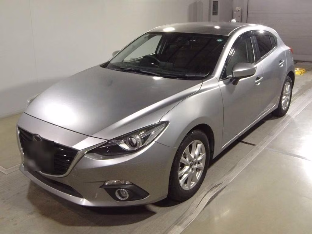 MAZDA AXELA