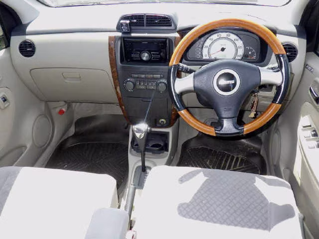 DAIHATSU MIRA AVY