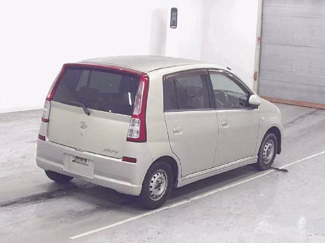 DAIHATSU MIRA AVY