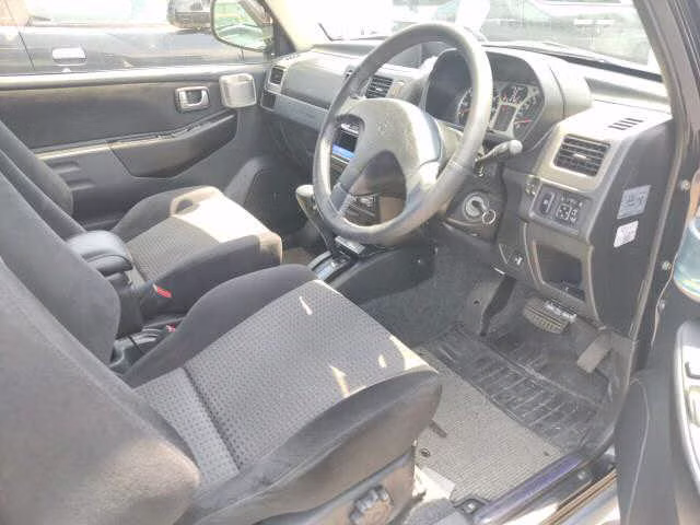 MITSUBISHI PAJERO MINI