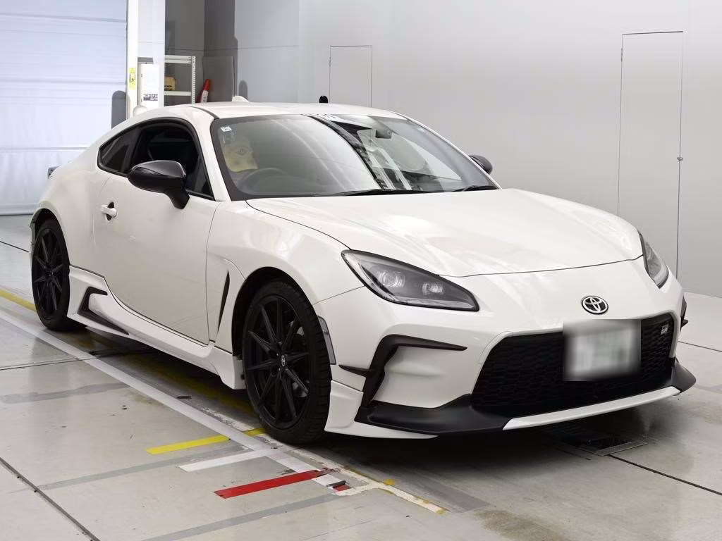 TOYOTA GR 86