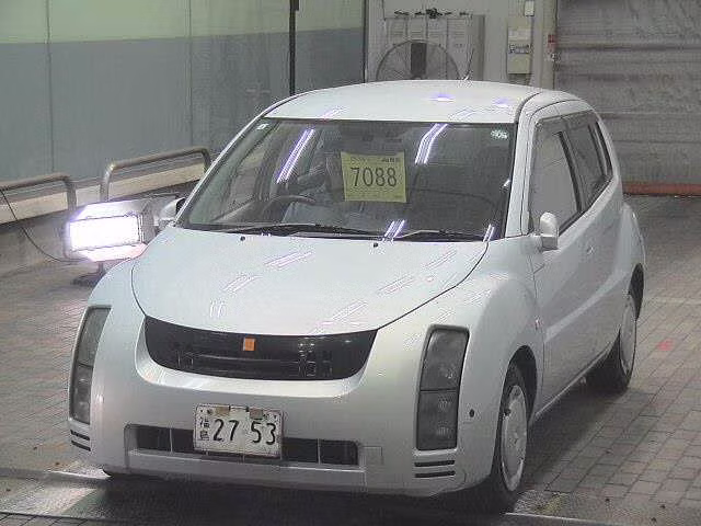TOYOTA WILL CYPHA