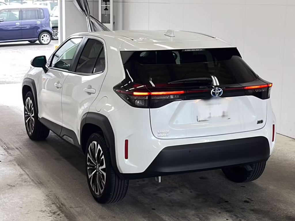 TOYOTA YARIS CROSS