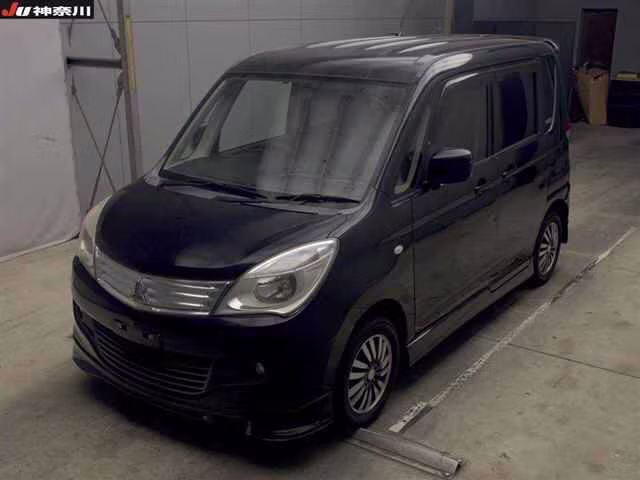 MITSUBISHI DELICA D:2