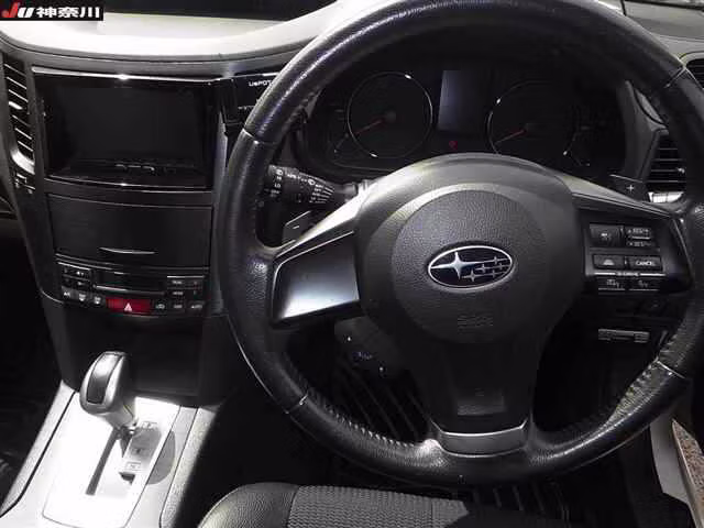 SUBARU LEGACY