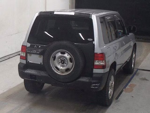 MITSUBISHI PAJERO IO