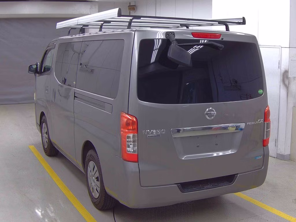 NISSAN NV350 CARAVAN