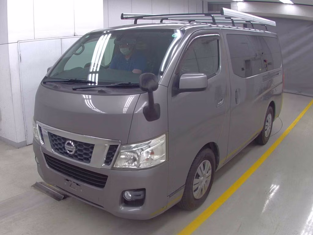 NISSAN NV350 CARAVAN