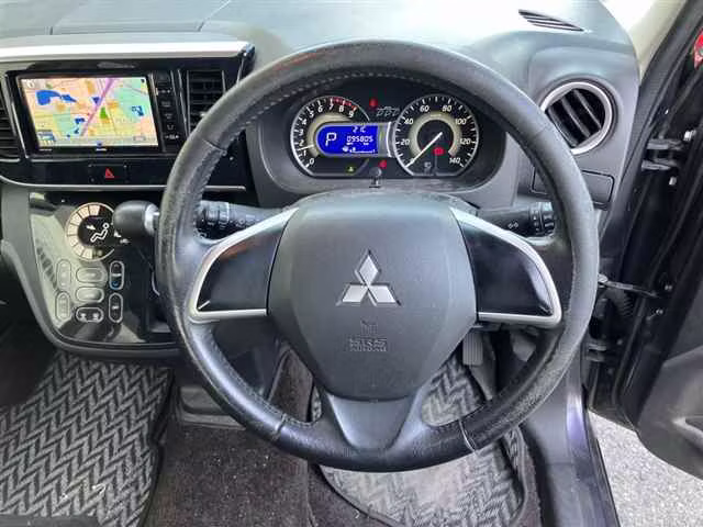 MITSUBISHI EK SPACE