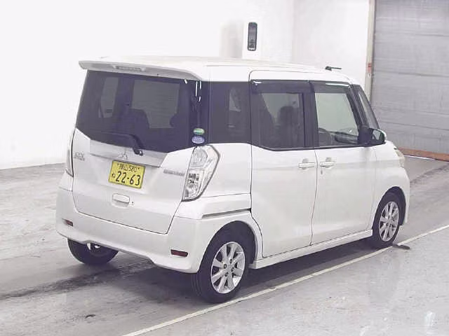 MITSUBISHI EK SPACE