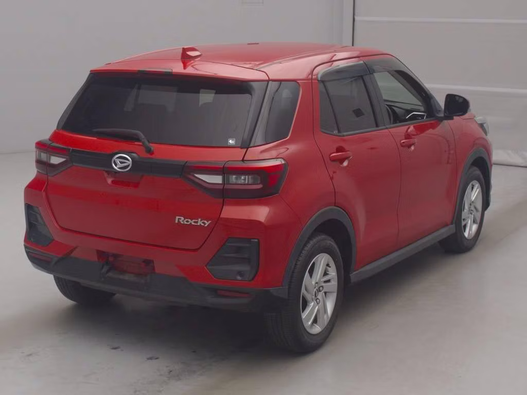 DAIHATSU ROCKY