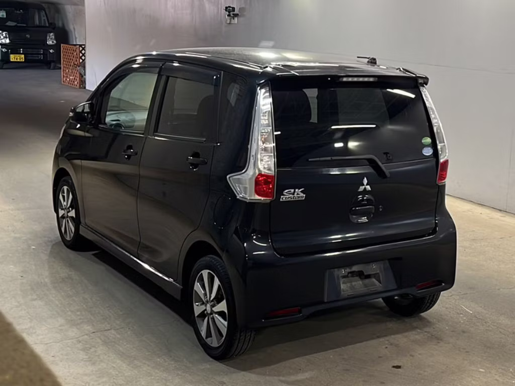 MITSUBISHI EK CUSTOM