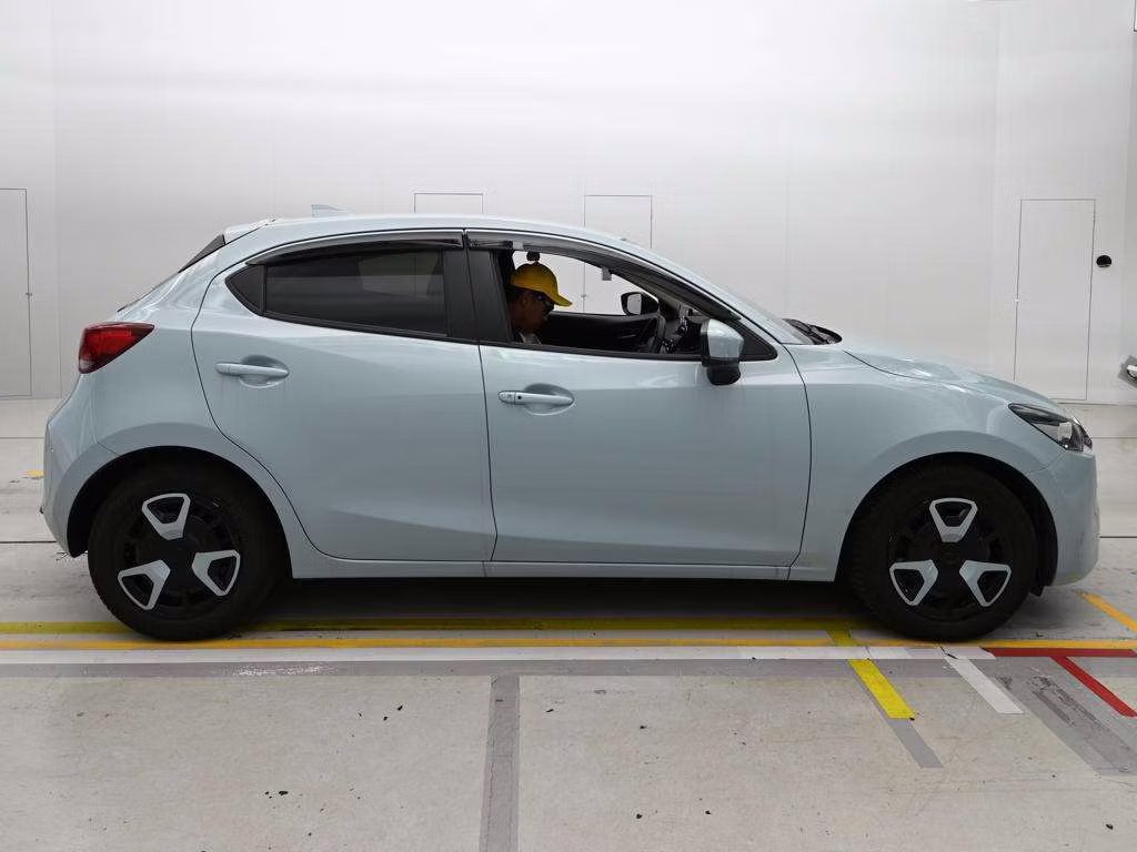MAZDA MAZDA2
