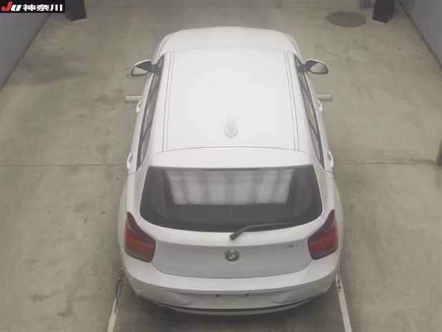 BMW 1-SERIES