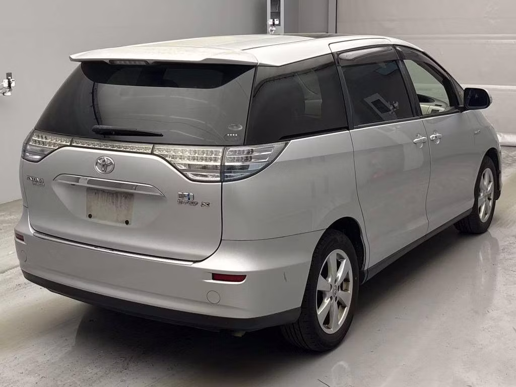 TOYOTA ESTIMA