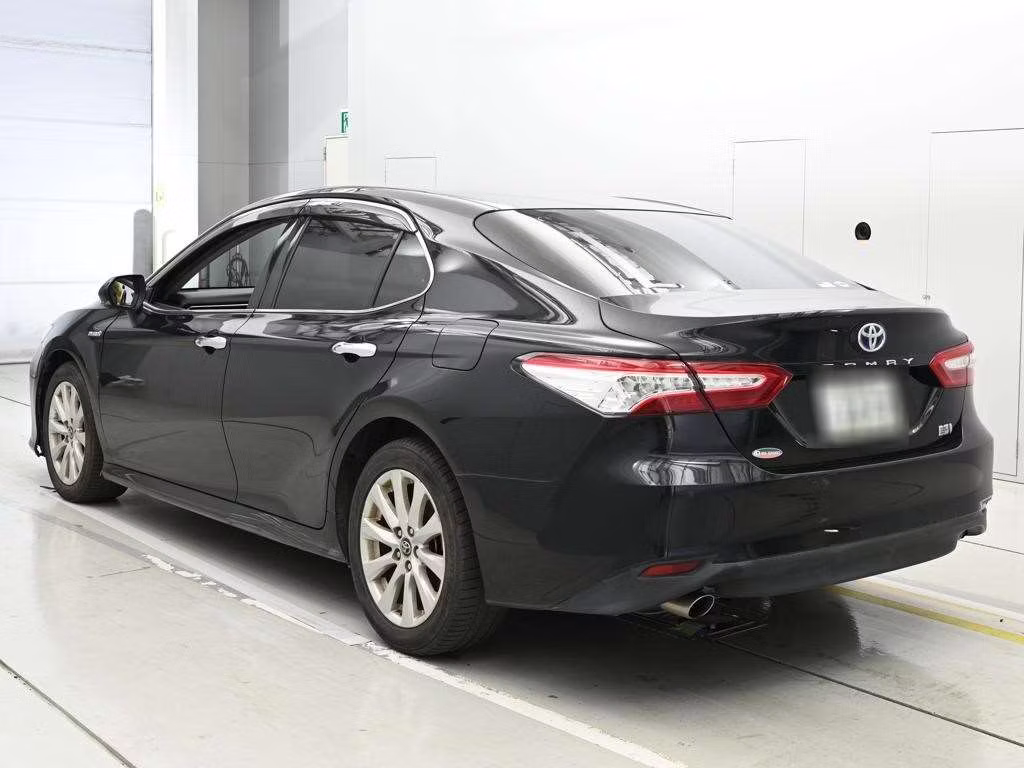 TOYOTA CAMRY