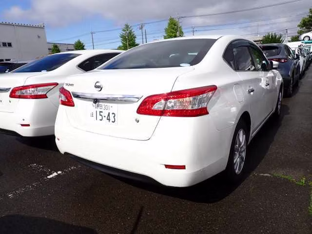 NISSAN SYLPHY