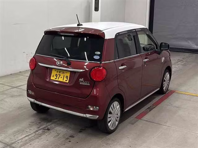 DAIHATSU CAST