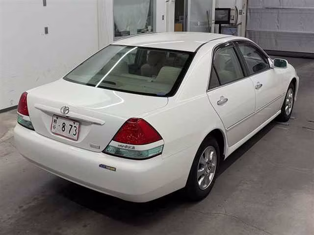 TOYOTA MARK II