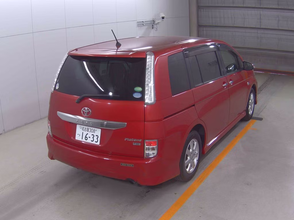 TOYOTA ISIS