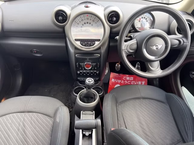 MINI CROSSOVER