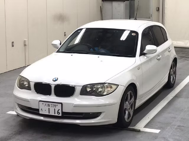 BMW 1-SERIES