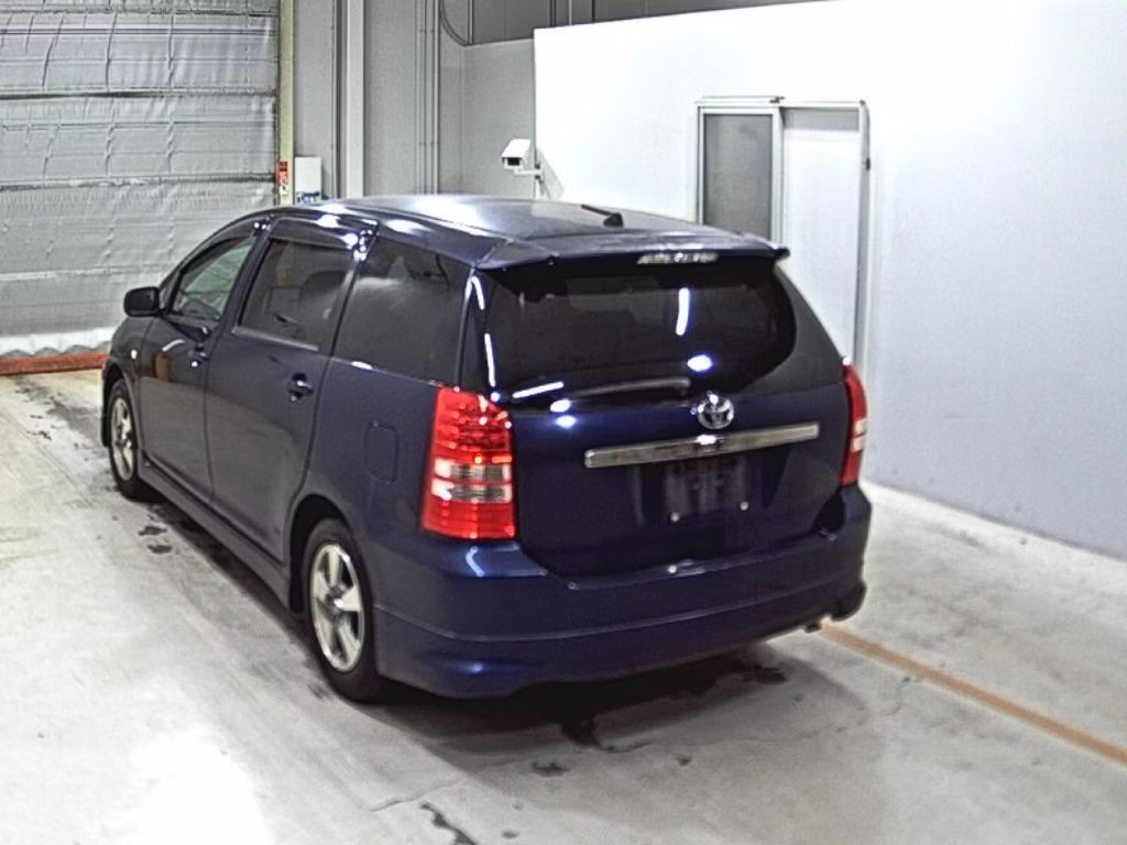 TOYOTA WISH